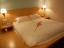 LED Birne für Schlafzimmer, komfortabel zum Lesen im Bett, machen das Leben angenehmer